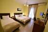 Отель Hotel Ellena Херцег-Нови-2