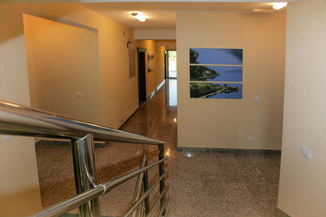Отель Hotel Ellena Херцег-Нови-13
